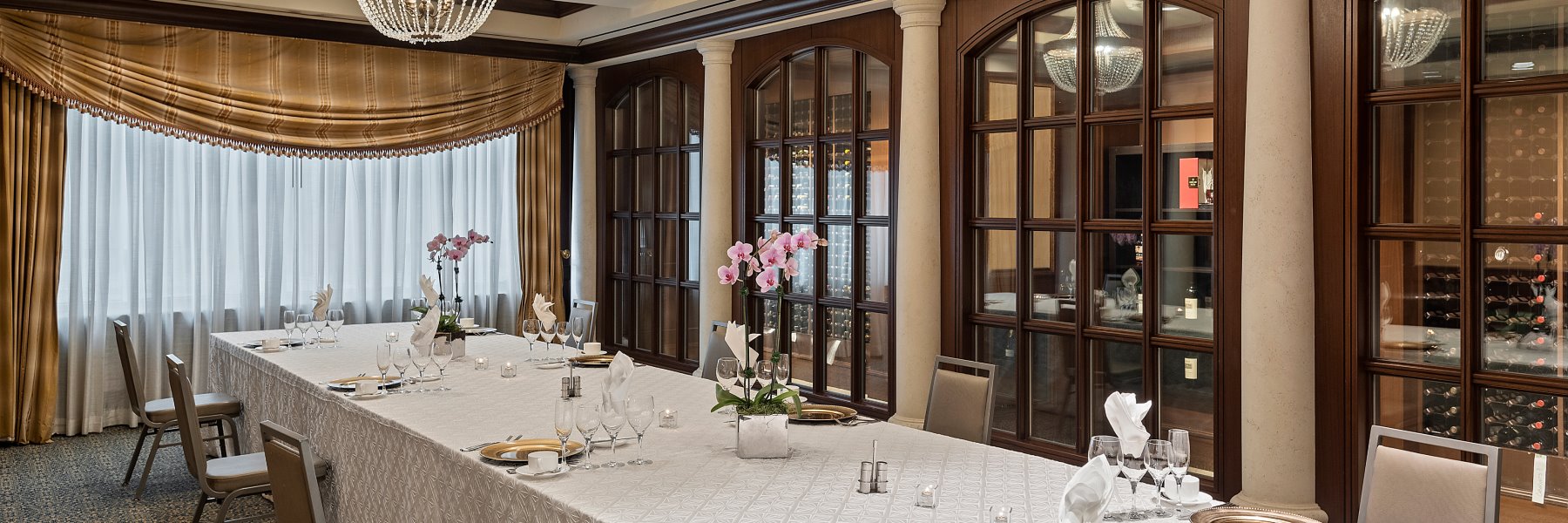 Falcon Room & Study at InterContinental Cleveland Weddings